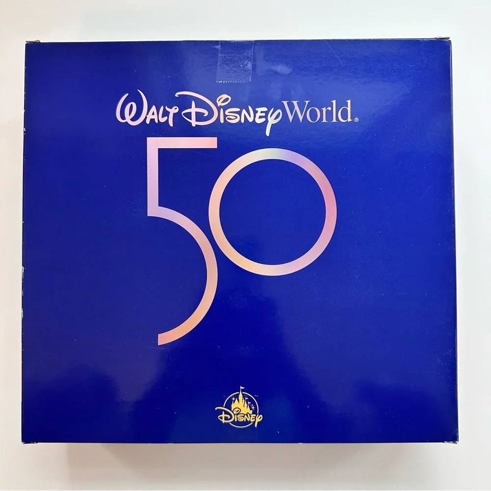 50th Anniversary WDW Minnie Mouse Doll & Accessories Play 12 Pcs NEW - Picture 6 of 7